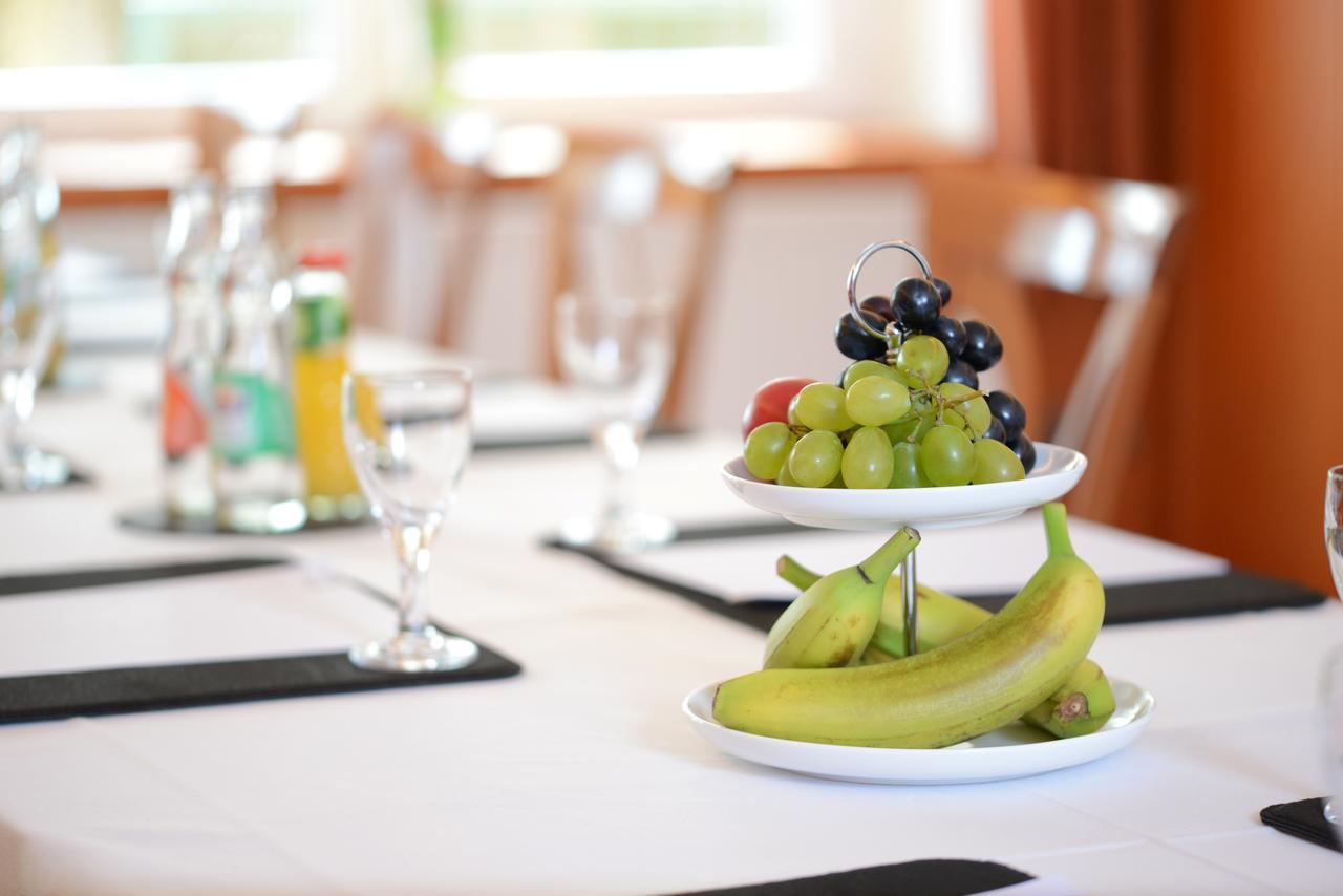 Hotel Goldenes Herz Schonbrunn Schonbrunn  Eksteriør bilde